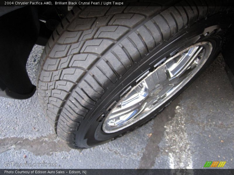 Brilliant Black Crystal Pearl / Light Taupe 2004 Chrysler Pacifica AWD