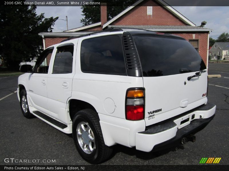 Summit White / Sandstone 2006 GMC Yukon Denali AWD