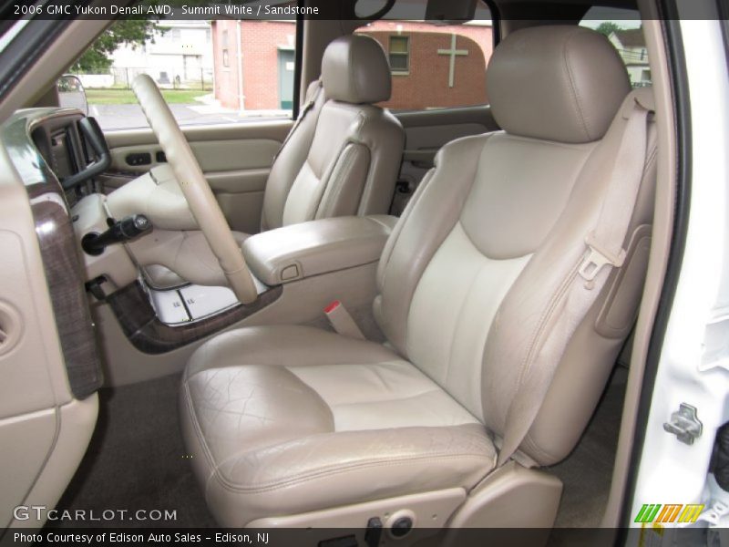 Summit White / Sandstone 2006 GMC Yukon Denali AWD