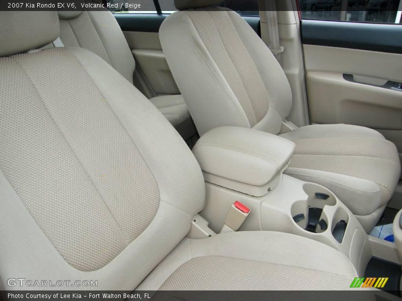 Volcanic Red / Beige 2007 Kia Rondo EX V6