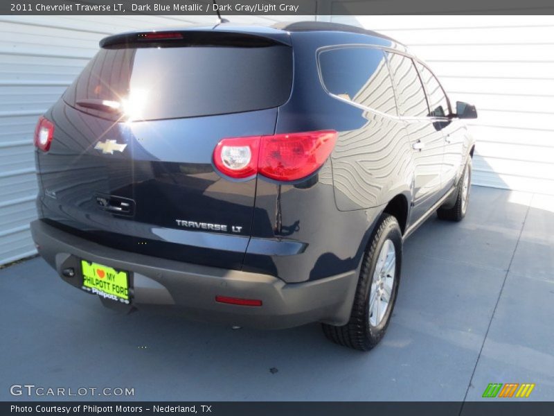 Dark Blue Metallic / Dark Gray/Light Gray 2011 Chevrolet Traverse LT