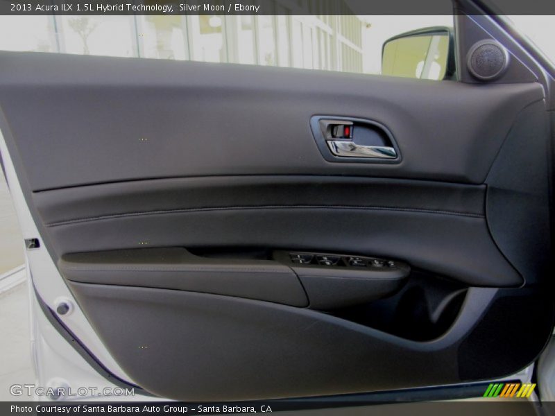 Door Panel of 2013 ILX 1.5L Hybrid Technology