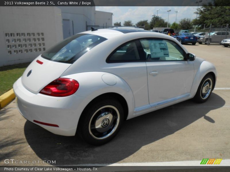 Candy White / Beige 2013 Volkswagen Beetle 2.5L
