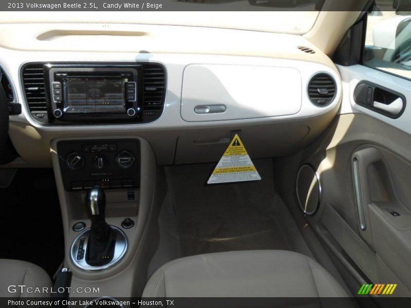 Candy White / Beige 2013 Volkswagen Beetle 2.5L