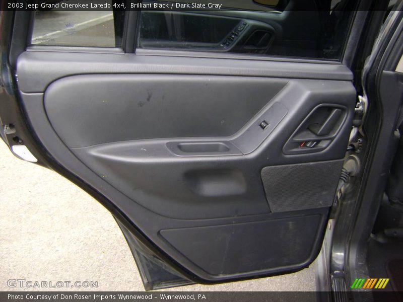 Brilliant Black / Dark Slate Gray 2003 Jeep Grand Cherokee Laredo 4x4
