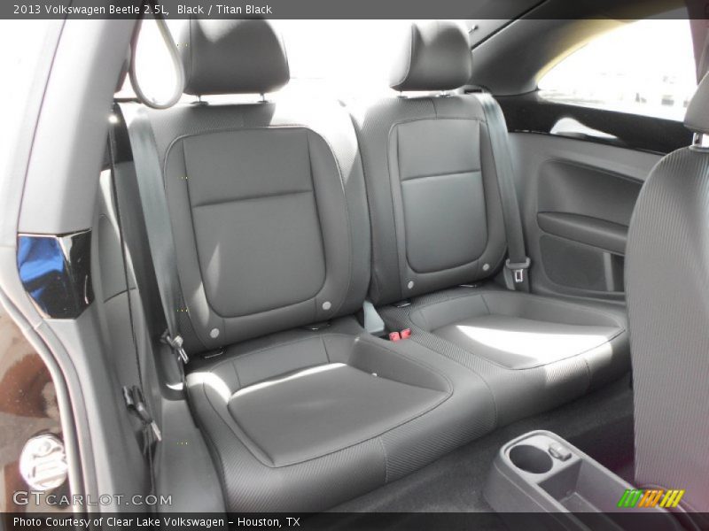 Black / Titan Black 2013 Volkswagen Beetle 2.5L