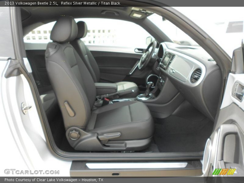 Reflex Silver Metallic / Titan Black 2013 Volkswagen Beetle 2.5L