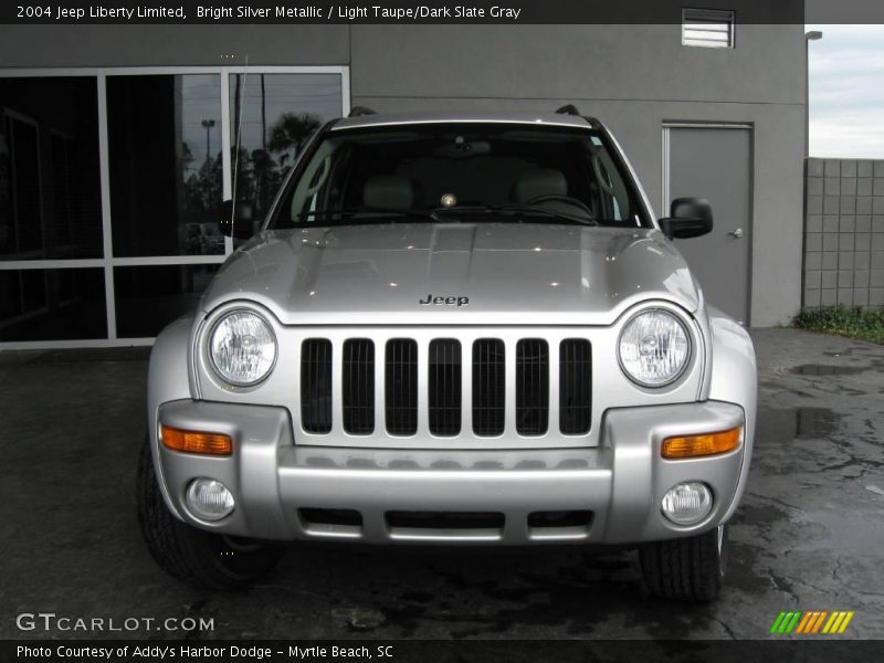 Bright Silver Metallic / Light Taupe/Dark Slate Gray 2004 Jeep Liberty Limited