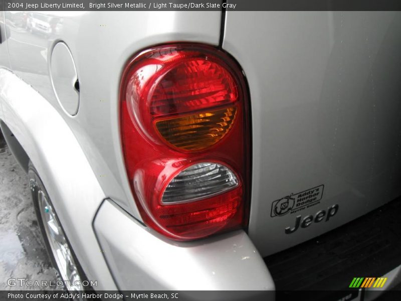 Bright Silver Metallic / Light Taupe/Dark Slate Gray 2004 Jeep Liberty Limited