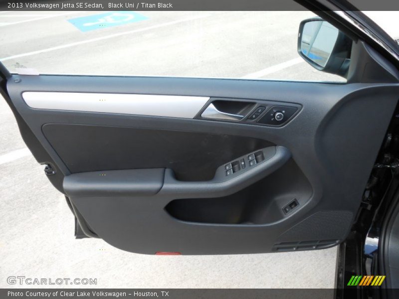 Black Uni / Titan Black 2013 Volkswagen Jetta SE Sedan