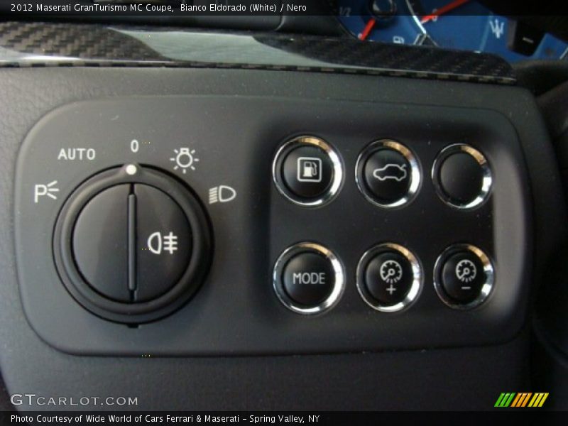 Controls of 2012 GranTurismo MC Coupe
