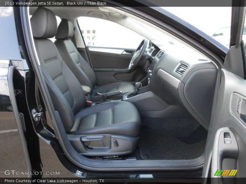 Black Uni / Titan Black 2013 Volkswagen Jetta SE Sedan