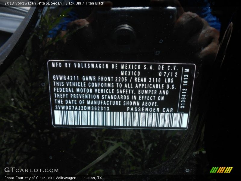 Black Uni / Titan Black 2013 Volkswagen Jetta SE Sedan