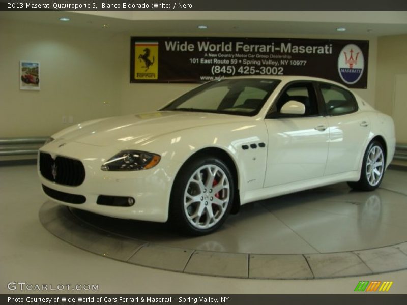 Bianco Eldorado (White) / Nero 2013 Maserati Quattroporte S