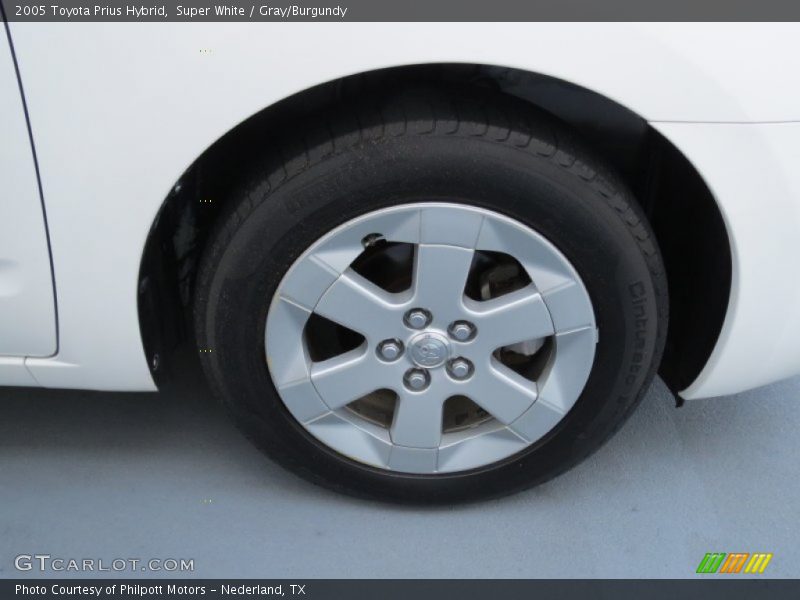Super White / Gray/Burgundy 2005 Toyota Prius Hybrid
