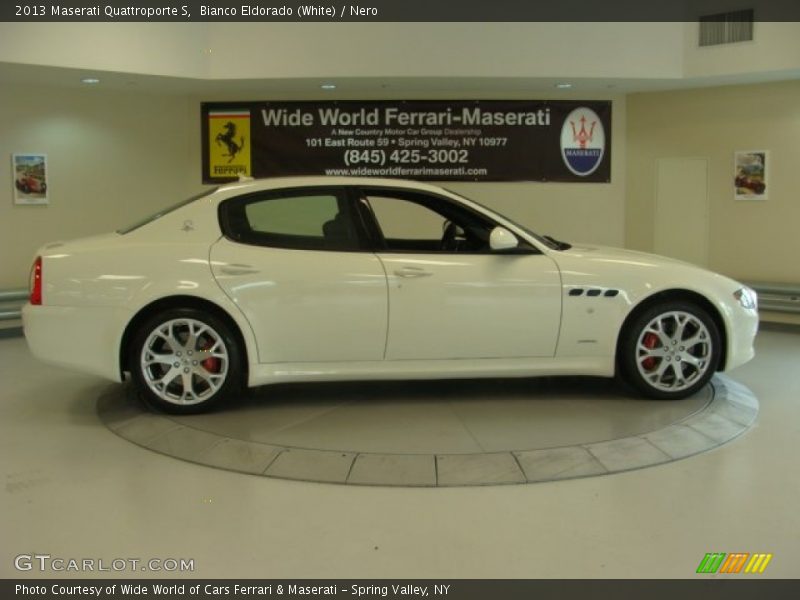 Bianco Eldorado (White) / Nero 2013 Maserati Quattroporte S