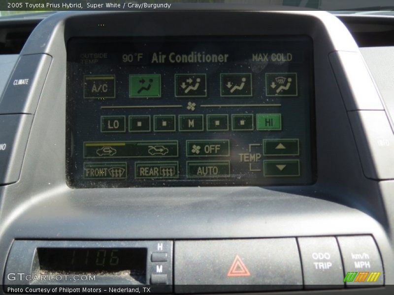 Super White / Gray/Burgundy 2005 Toyota Prius Hybrid