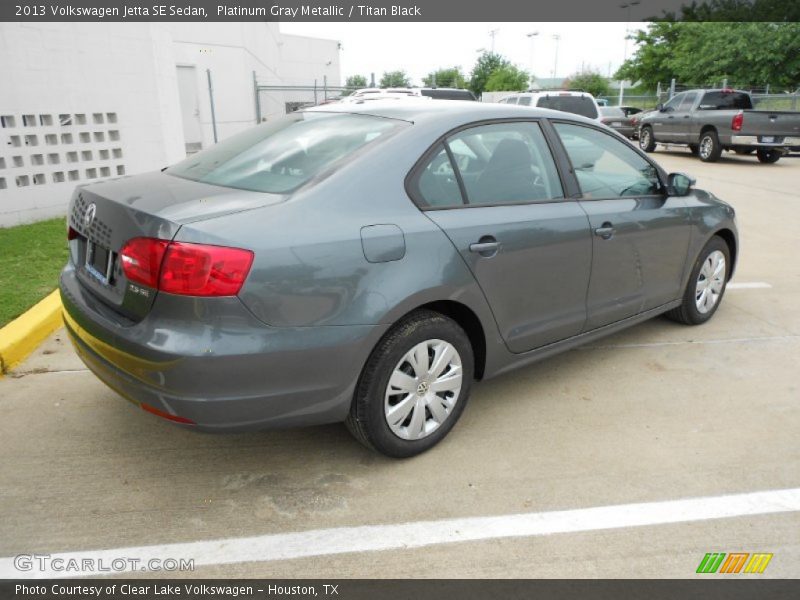 Platinum Gray Metallic / Titan Black 2013 Volkswagen Jetta SE Sedan