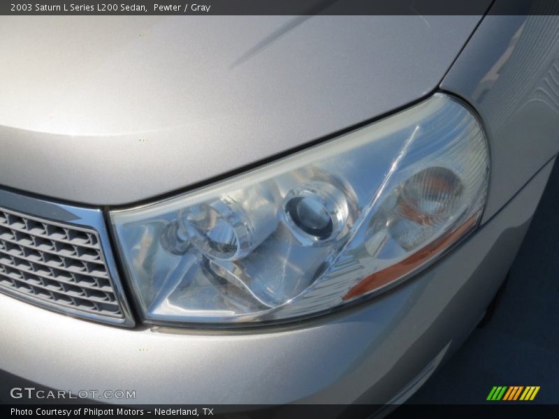 Pewter / Gray 2003 Saturn L Series L200 Sedan
