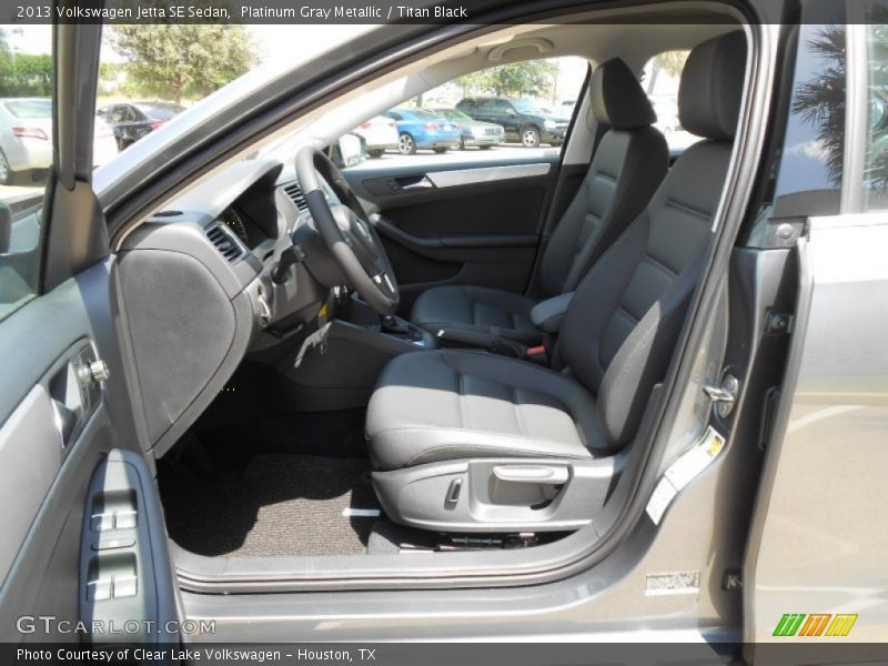 Platinum Gray Metallic / Titan Black 2013 Volkswagen Jetta SE Sedan