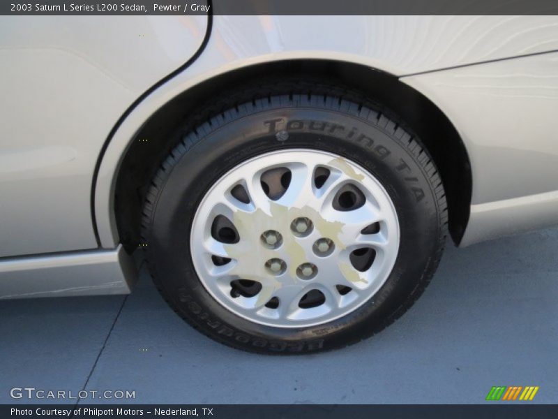 Pewter / Gray 2003 Saturn L Series L200 Sedan