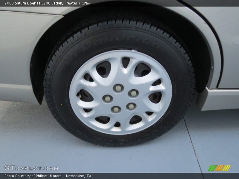 Pewter / Gray 2003 Saturn L Series L200 Sedan