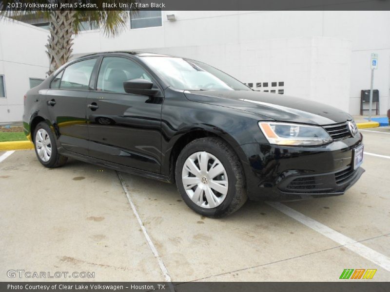 Black Uni / Titan Black 2013 Volkswagen Jetta S Sedan