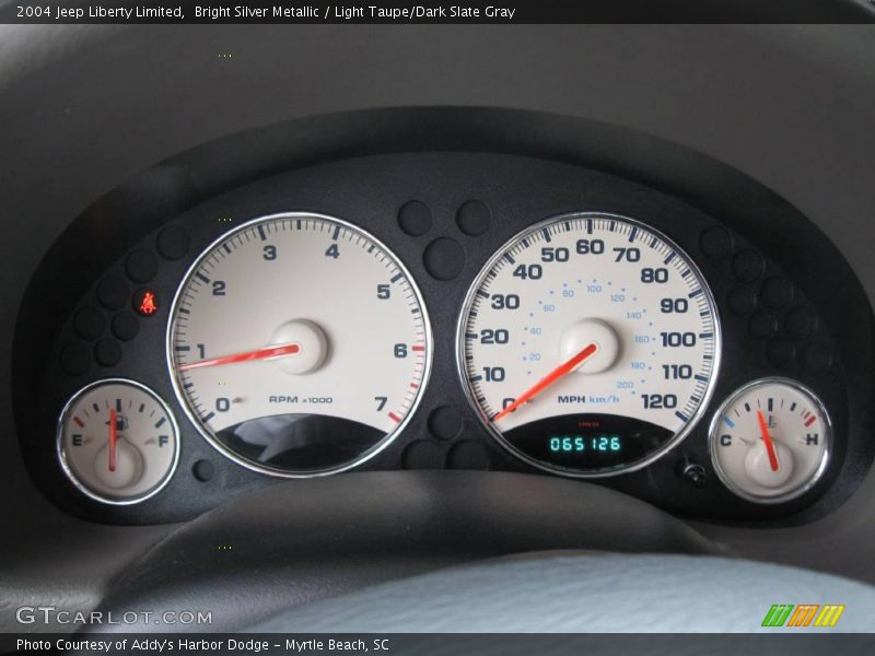 Bright Silver Metallic / Light Taupe/Dark Slate Gray 2004 Jeep Liberty Limited