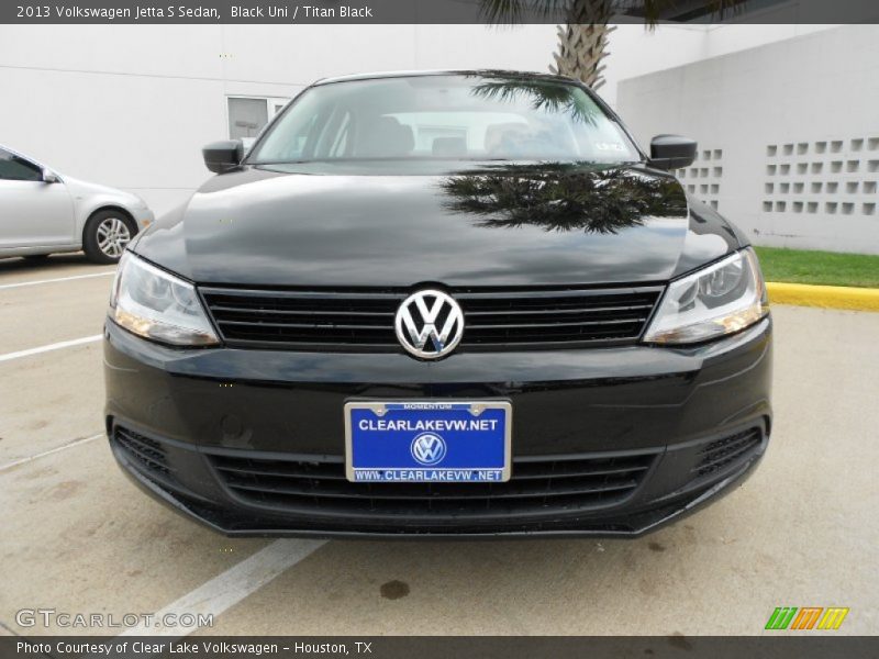 Black Uni / Titan Black 2013 Volkswagen Jetta S Sedan