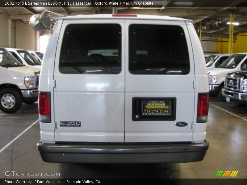 Oxford White / Medium Graphite 2002 Ford E Series Van E350 XLT 15 Passenger