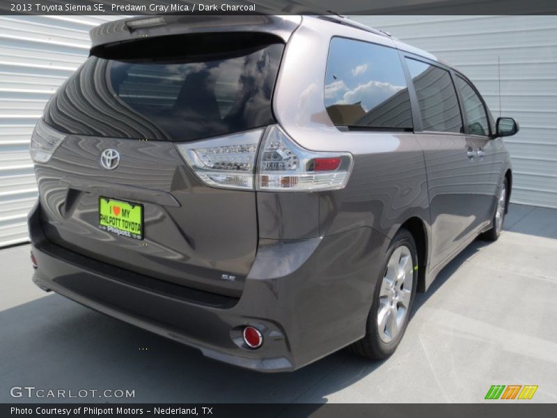 Predawn Gray Mica / Dark Charcoal 2013 Toyota Sienna SE