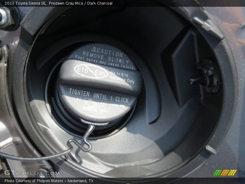 Predawn Gray Mica / Dark Charcoal 2013 Toyota Sienna SE