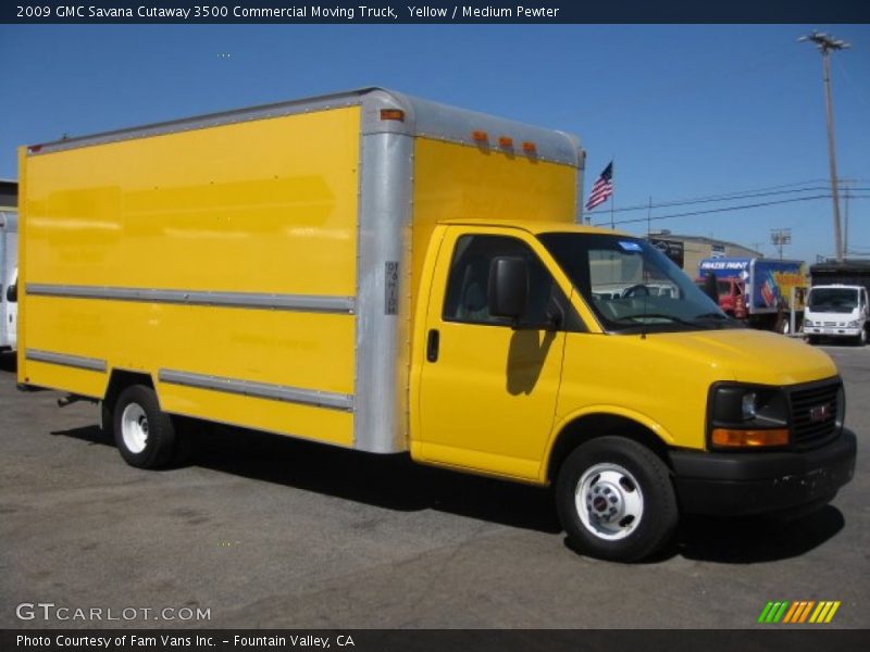 Yellow / Medium Pewter 2009 GMC Savana Cutaway 3500 Commercial Moving Truck