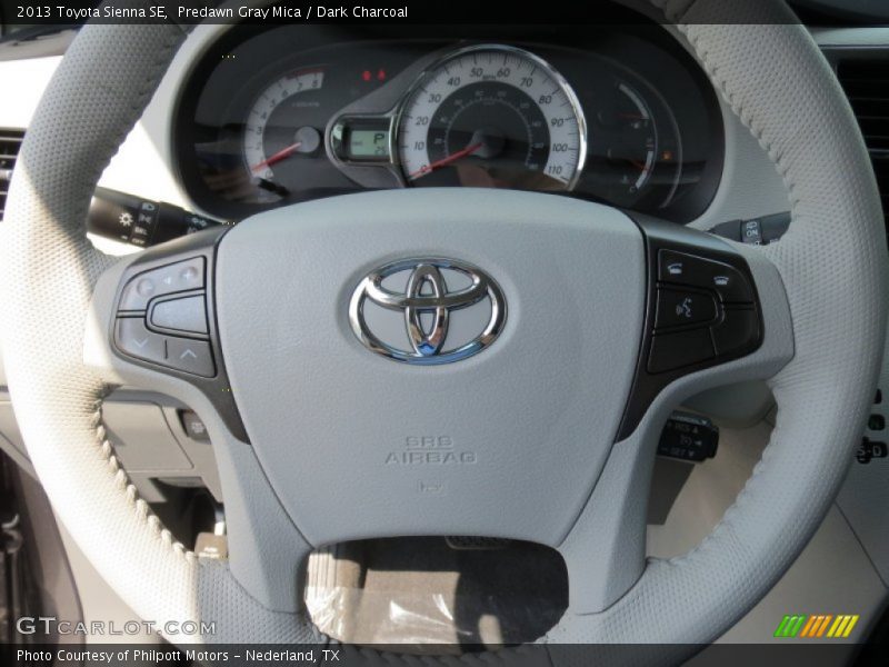 Predawn Gray Mica / Dark Charcoal 2013 Toyota Sienna SE