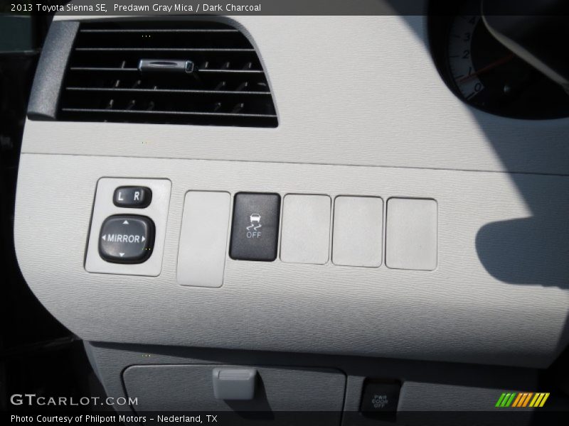 Predawn Gray Mica / Dark Charcoal 2013 Toyota Sienna SE