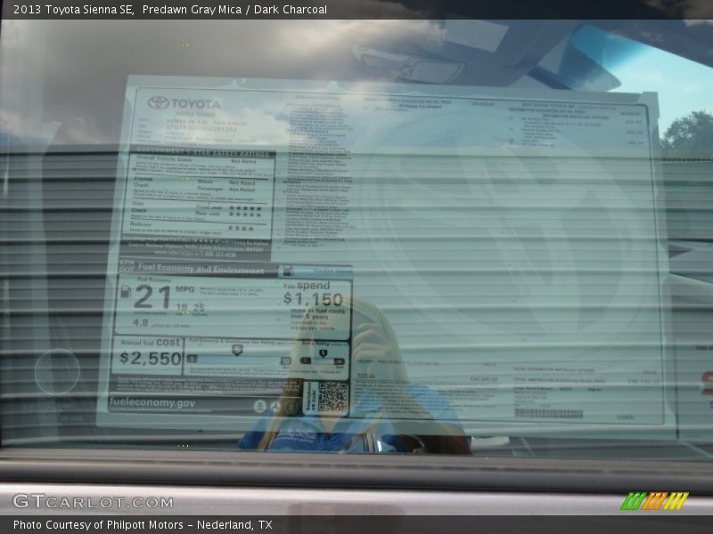 Predawn Gray Mica / Dark Charcoal 2013 Toyota Sienna SE