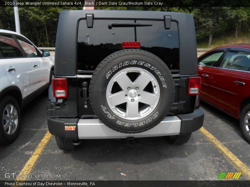Black / Dark Slate Gray/Medium Slate Gray 2010 Jeep Wrangler Unlimited Sahara 4x4