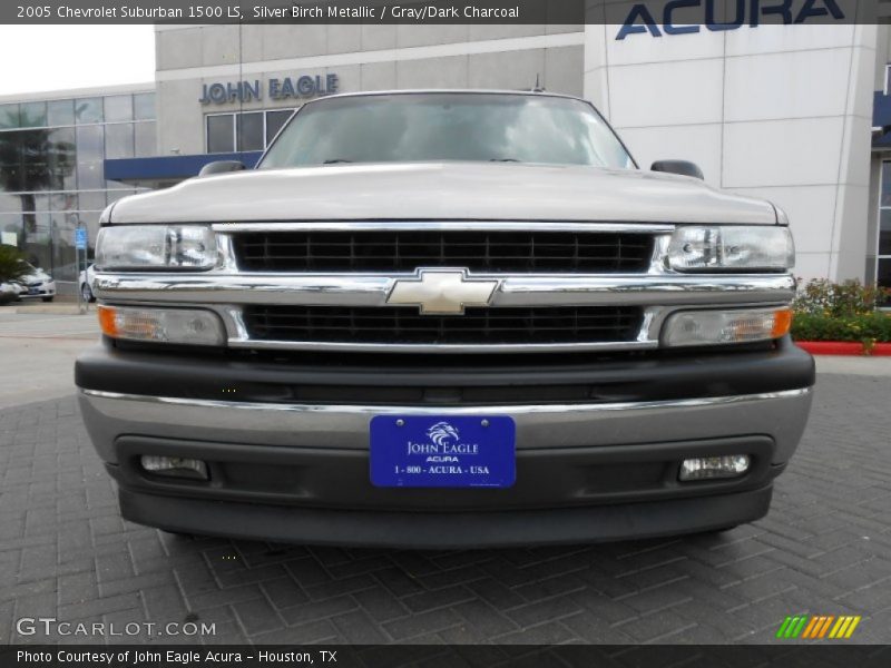 Silver Birch Metallic / Gray/Dark Charcoal 2005 Chevrolet Suburban 1500 LS