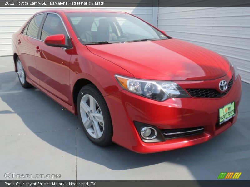 Barcelona Red Metallic / Black 2012 Toyota Camry SE