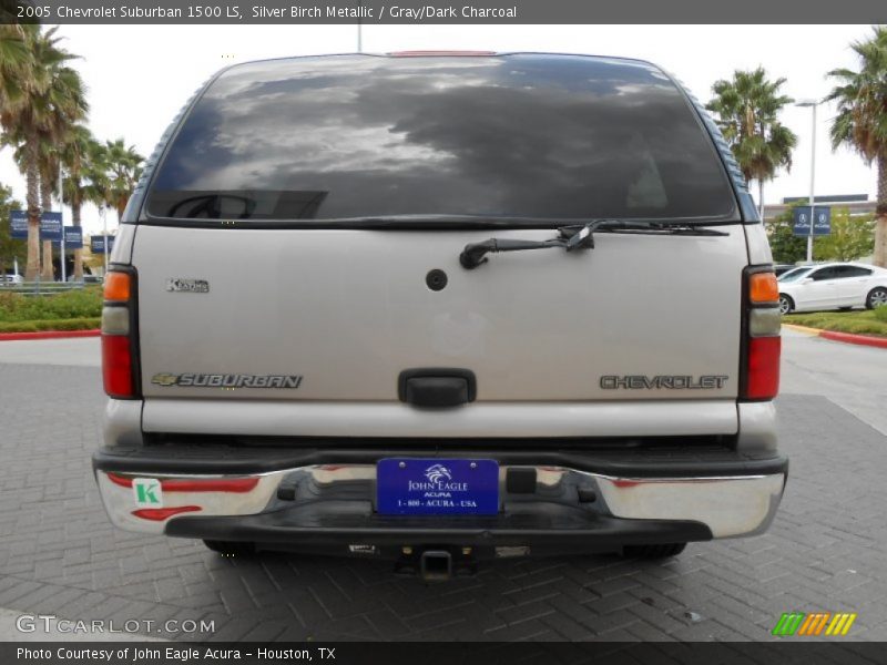 Silver Birch Metallic / Gray/Dark Charcoal 2005 Chevrolet Suburban 1500 LS