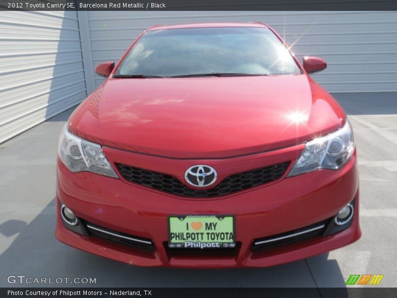 Barcelona Red Metallic / Black 2012 Toyota Camry SE