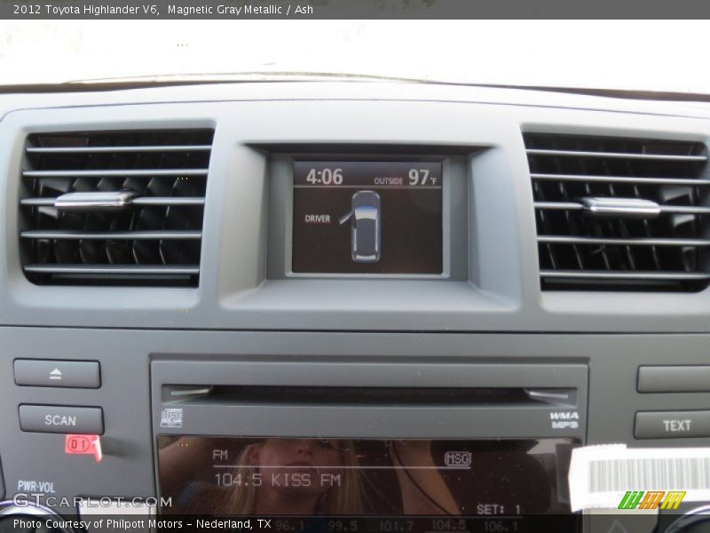 Magnetic Gray Metallic / Ash 2012 Toyota Highlander V6