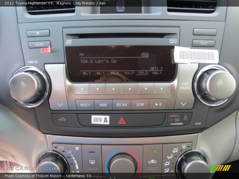 Magnetic Gray Metallic / Ash 2012 Toyota Highlander V6