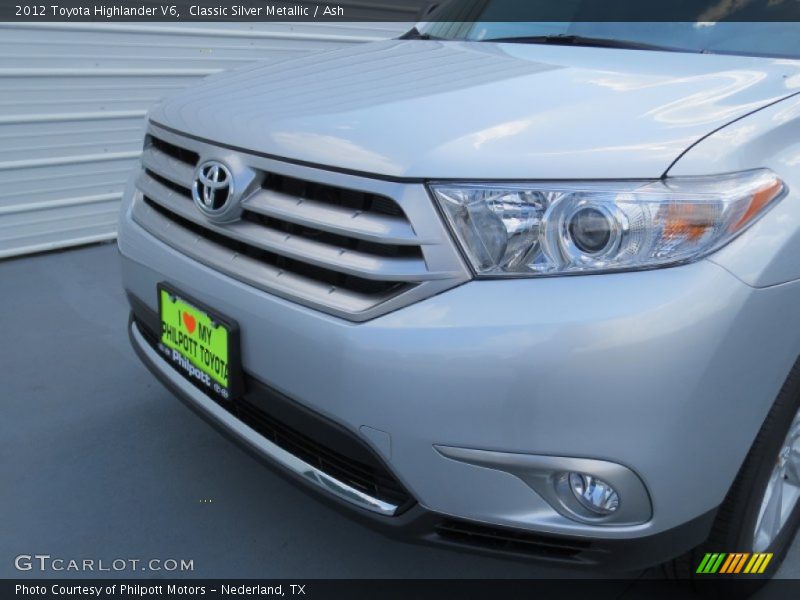 Classic Silver Metallic / Ash 2012 Toyota Highlander V6