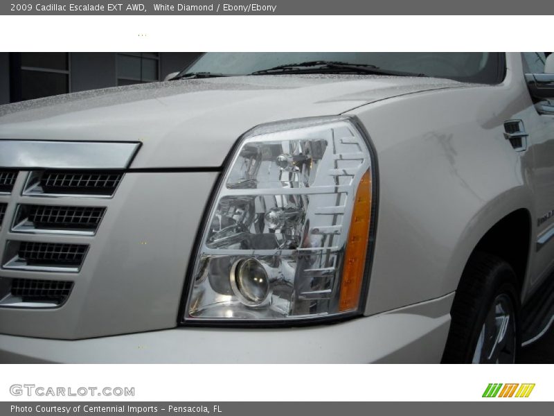 White Diamond / Ebony/Ebony 2009 Cadillac Escalade EXT AWD