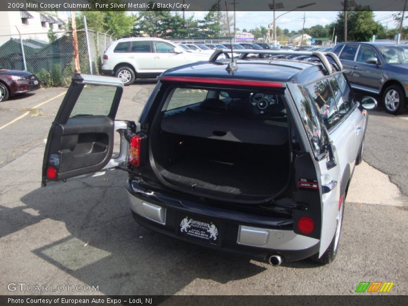Pure Silver Metallic / Black/Grey 2009 Mini Cooper Clubman