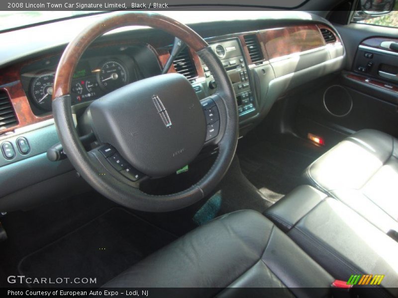 Black / Black 2008 Lincoln Town Car Signature Limited