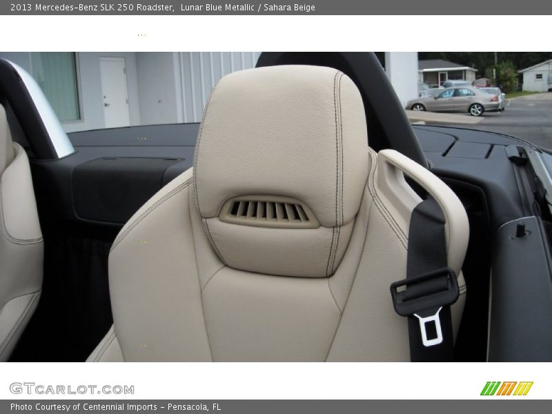 Wind Scarf - 2013 Mercedes-Benz SLK 250 Roadster