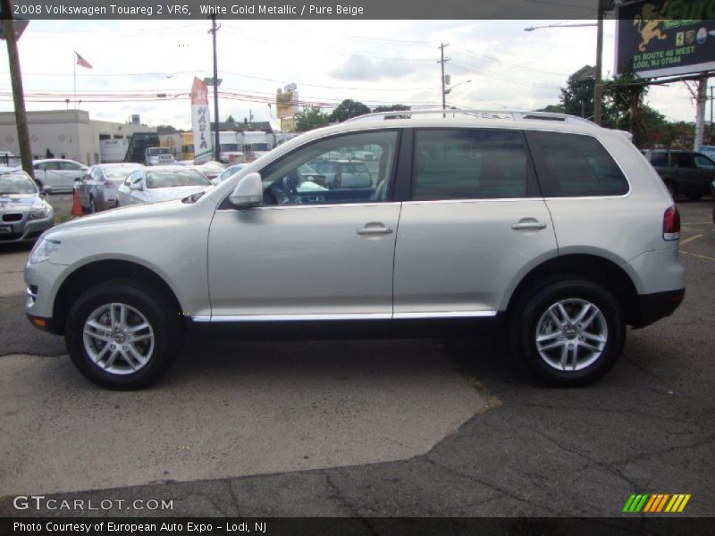 White Gold Metallic / Pure Beige 2008 Volkswagen Touareg 2 VR6