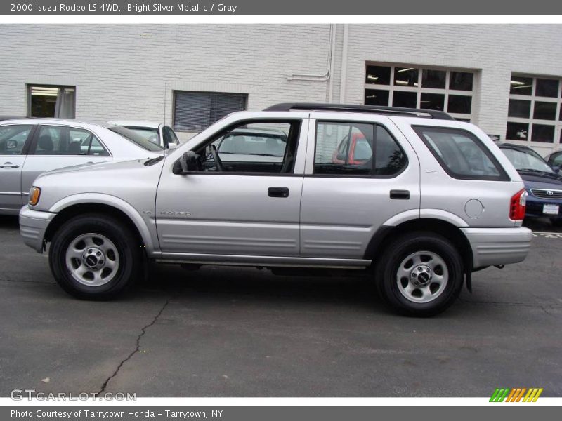 Bright Silver Metallic / Gray 2000 Isuzu Rodeo LS 4WD